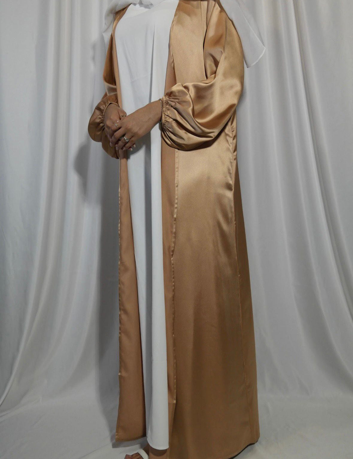 Femme Abaya Gold