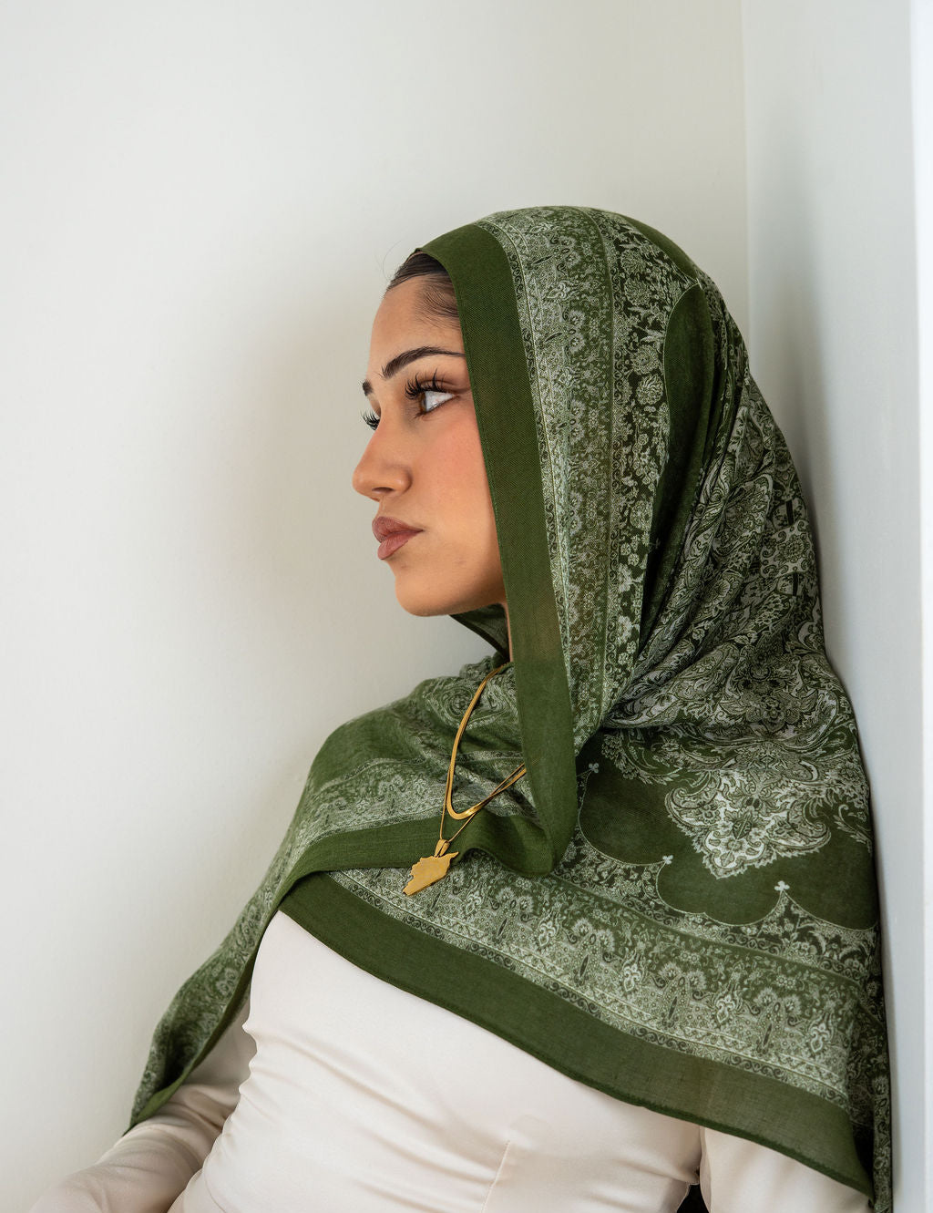 Ottoman-emerald-2.jpg